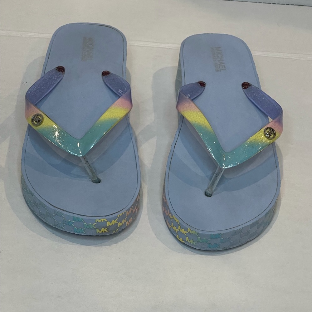 Michael Kors Gage Ileana Flip Flops Blue size 2.5